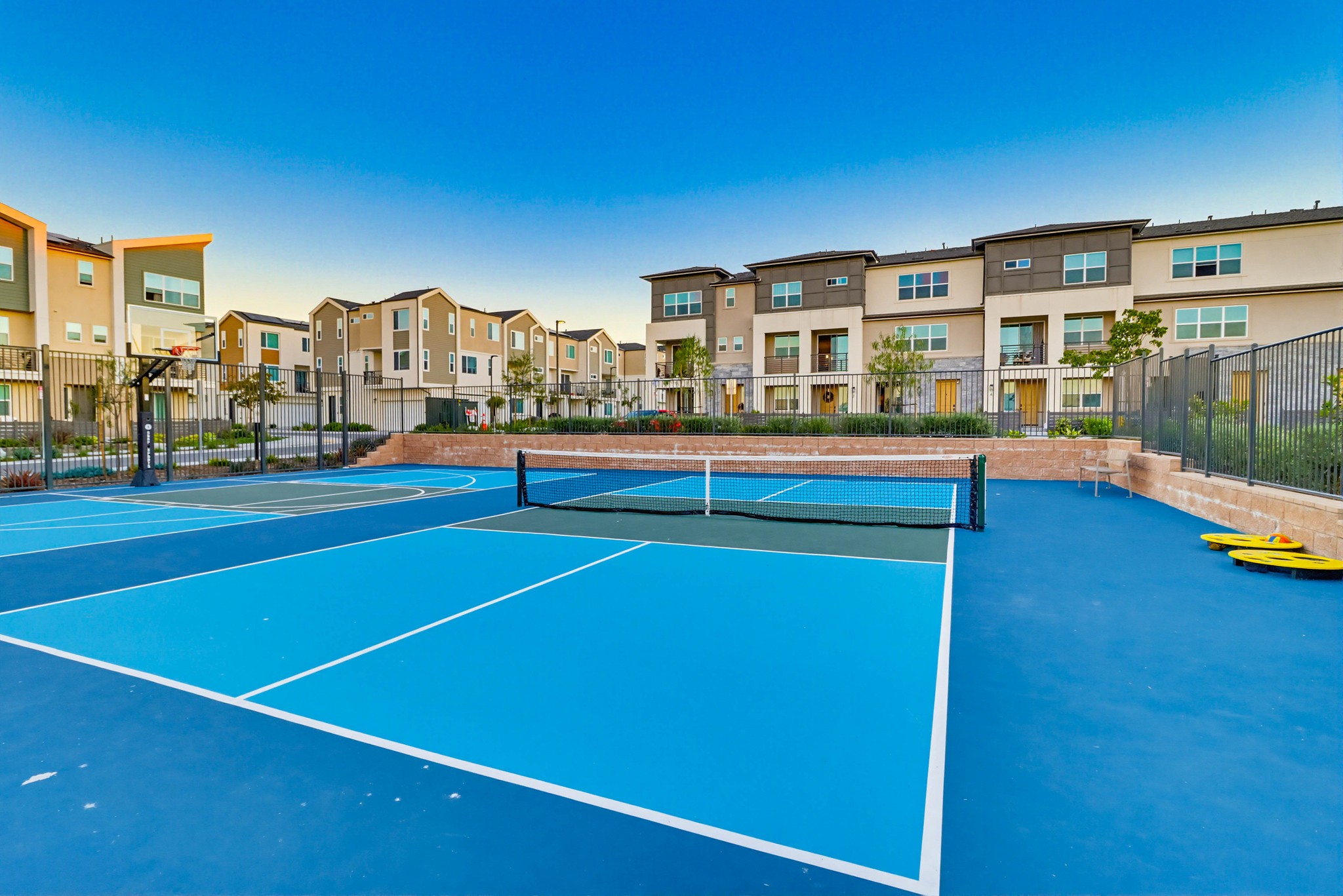 Virtual tour photo 77 of 84 for 797 Mateo St #1