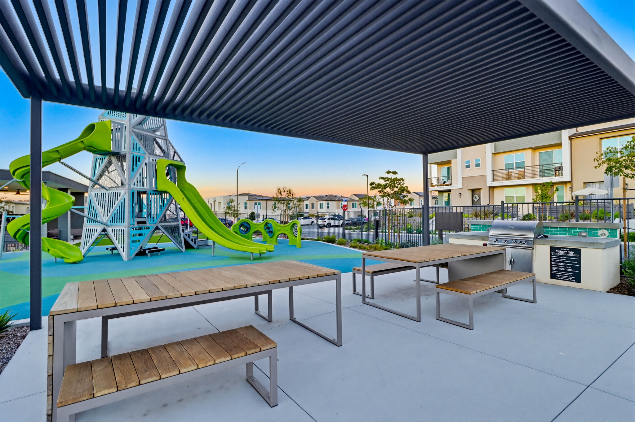 Virtual tour photo 78 of 84 for 797 Mateo St #1