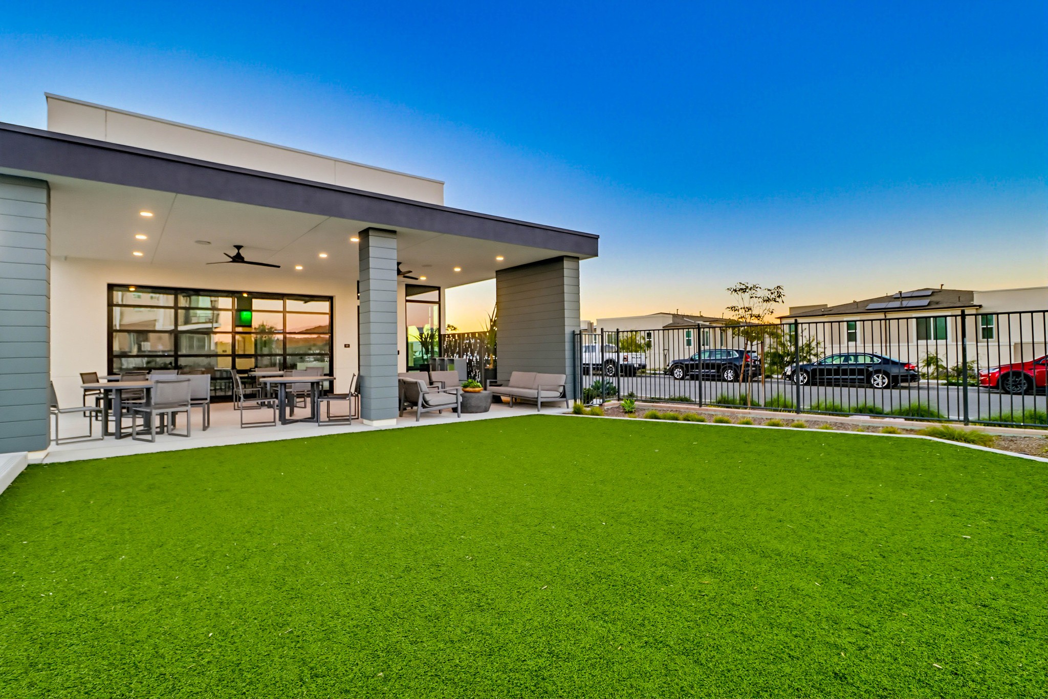 Virtual tour photo 80 of 84 for 797 Mateo St #1