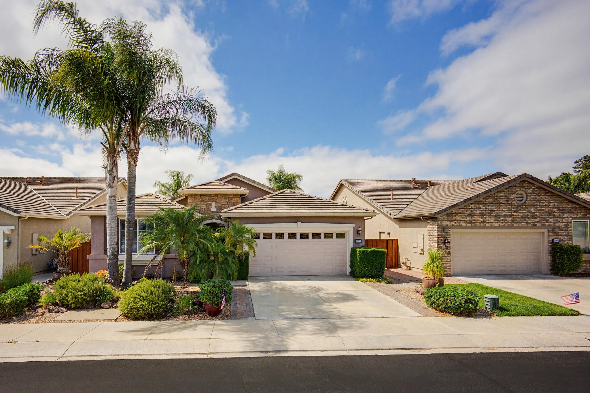 Virtual tour photo 1 of 71 for 7975 Bogey Ave
