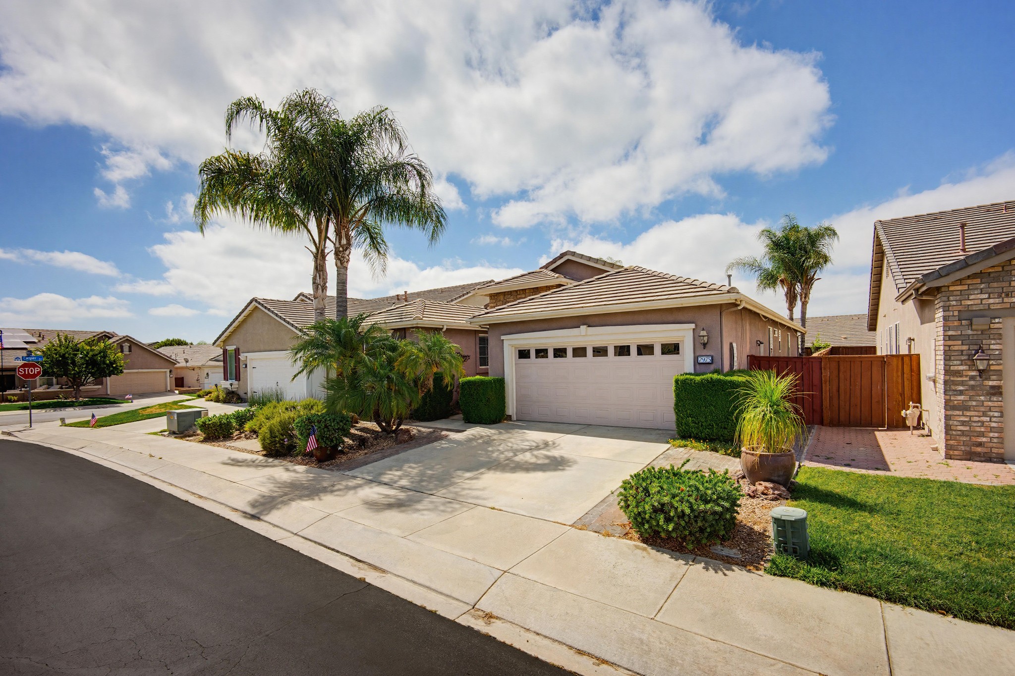 Virtual tour photo 4 of 71 for 7975 Bogey Ave