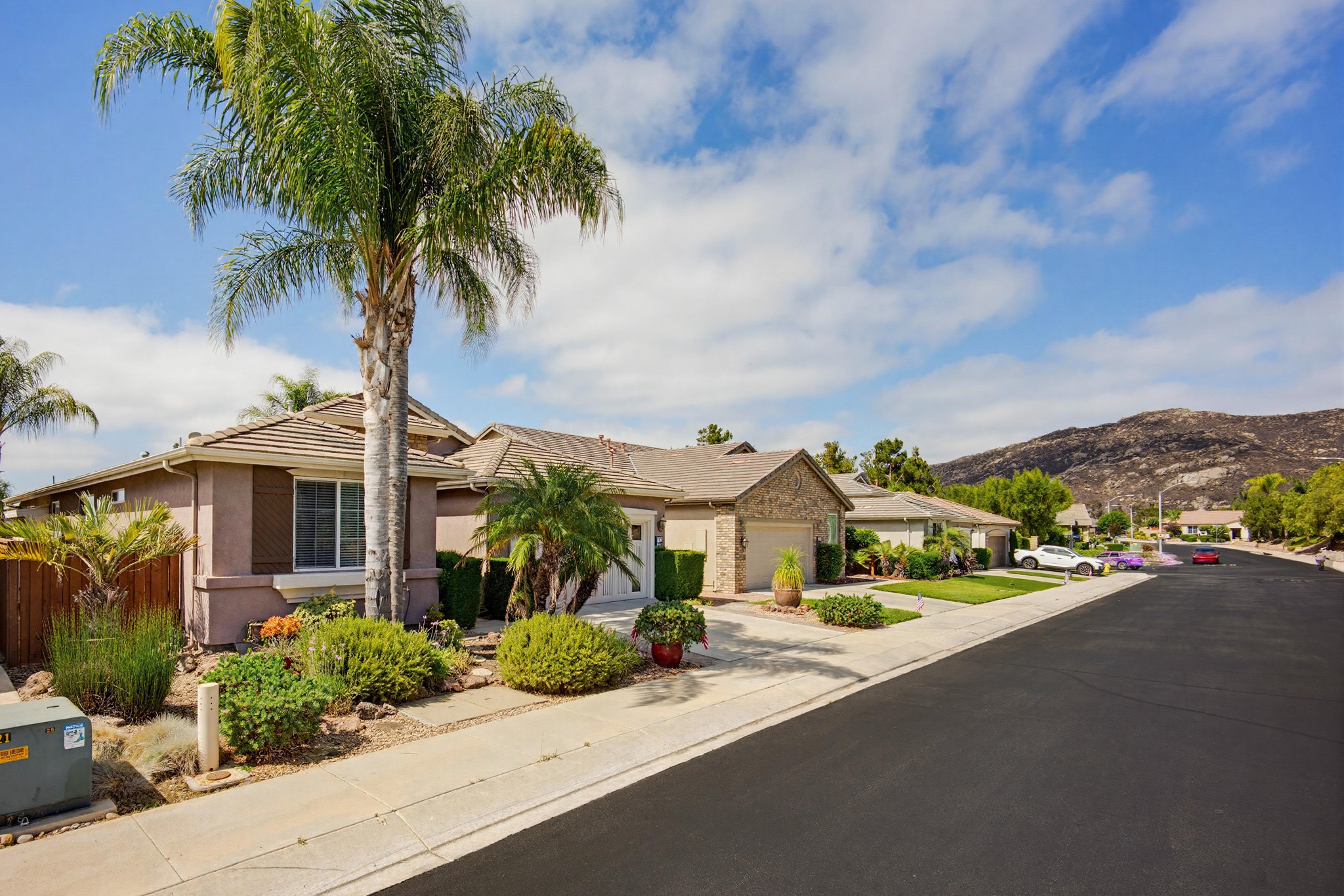 Virtual tour photo 5 of 71 for 7975 Bogey Ave
