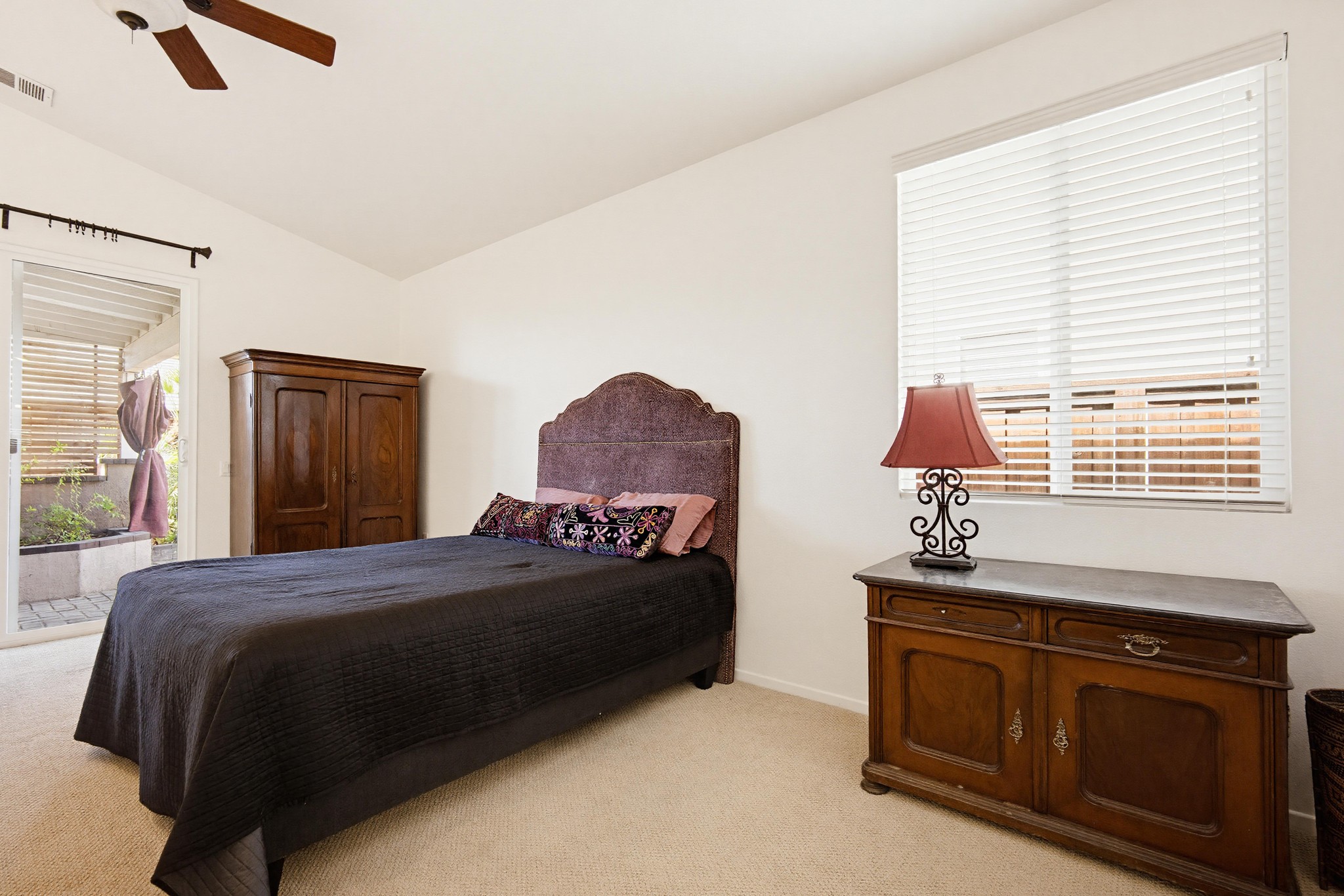 Virtual tour photo 28 of 71 for 7975 Bogey Ave
