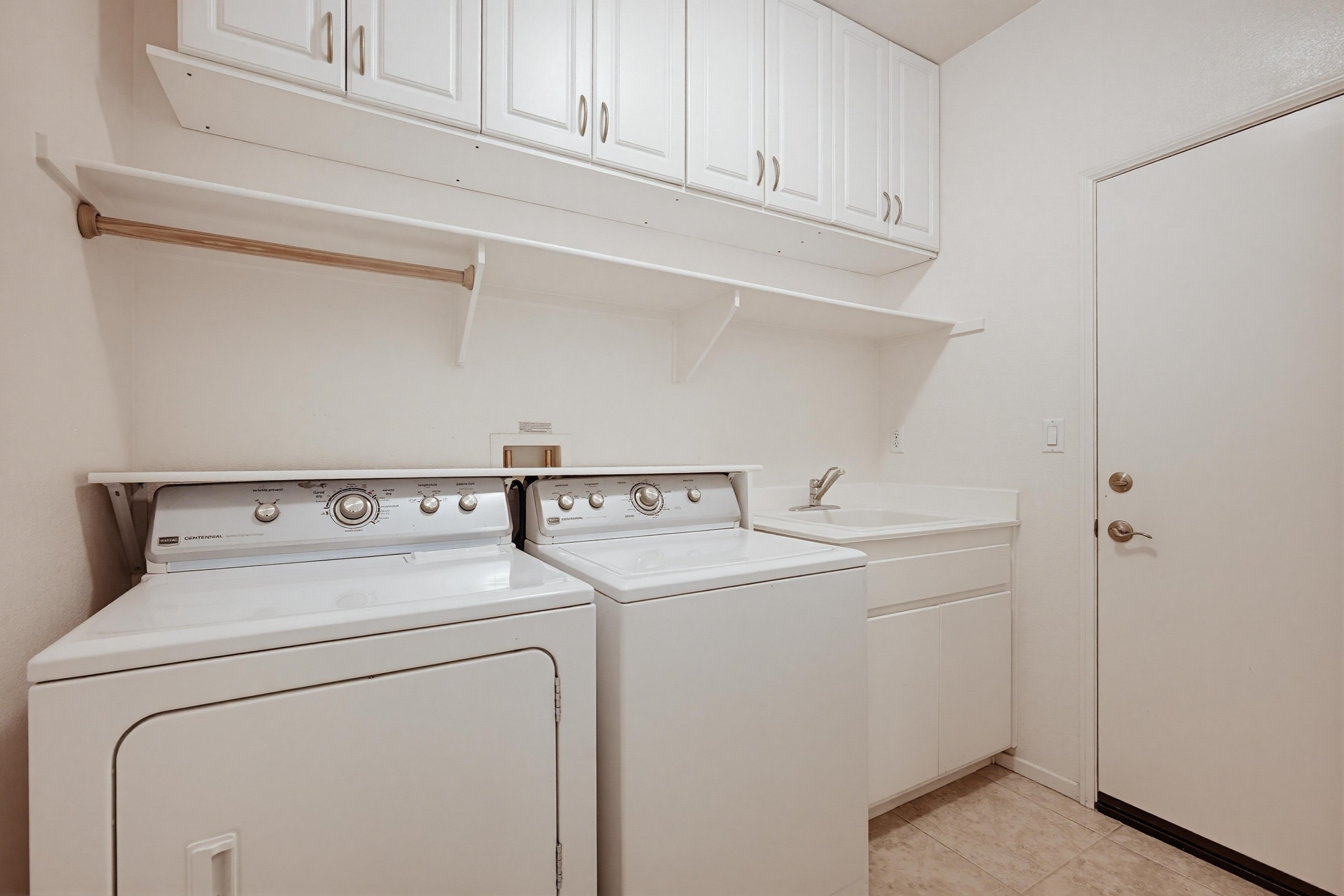 Virtual tour photo 42 of 71 for 7975 Bogey Ave