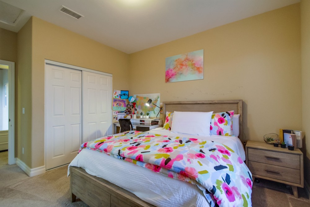 Virtual tour photo 71 of 109 for 7976 Purple Sage