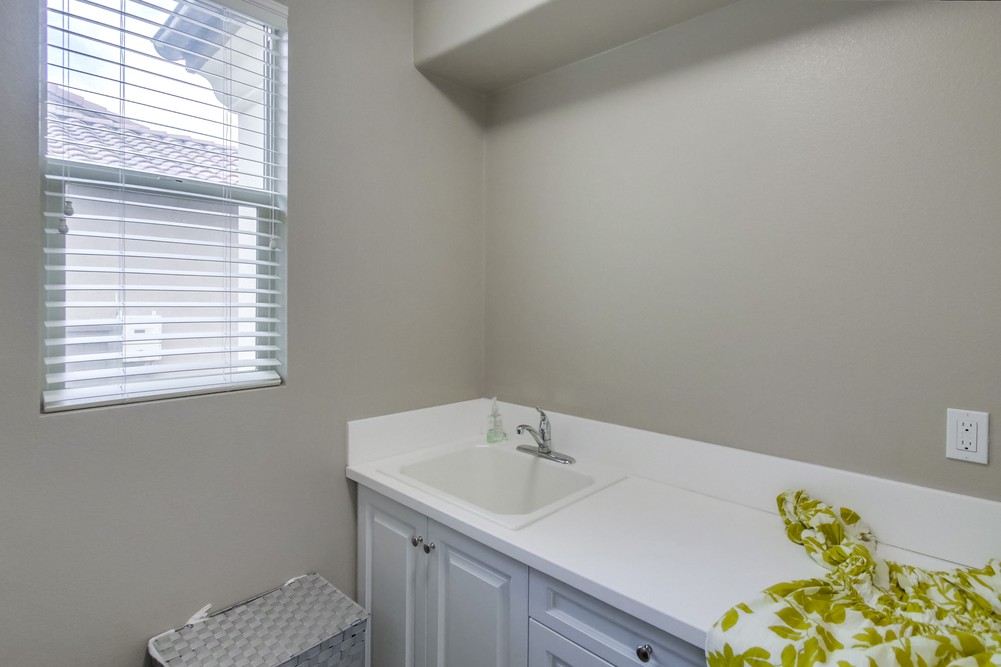 Virtual tour photo 32 of 51 for 7980 Auberge Cir