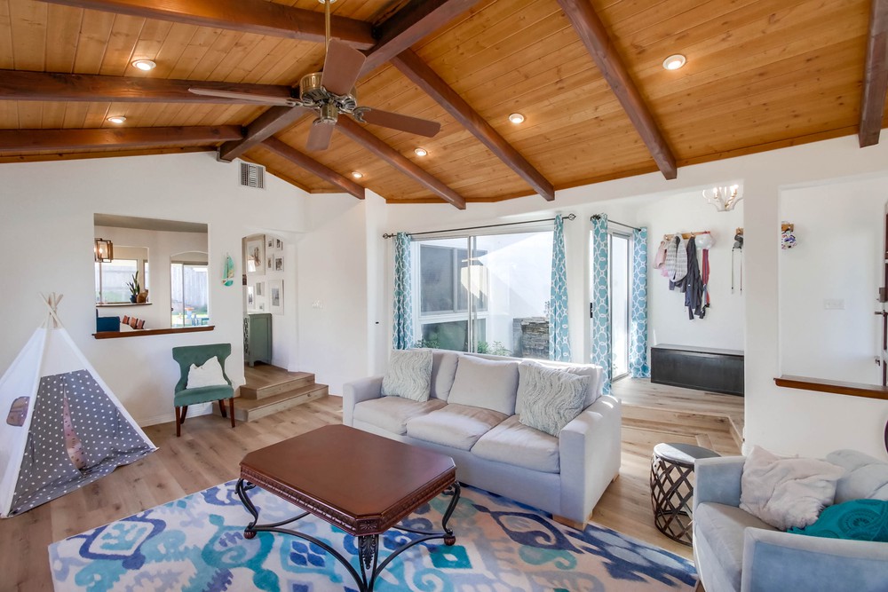 Virtual tour photo 7 of 42 for 7987 Goleta Rd