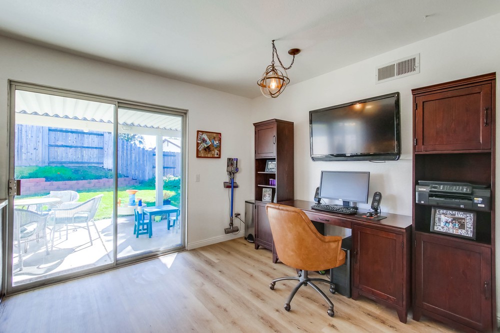 Virtual tour photo 14 of 42 for 7987 Goleta Rd