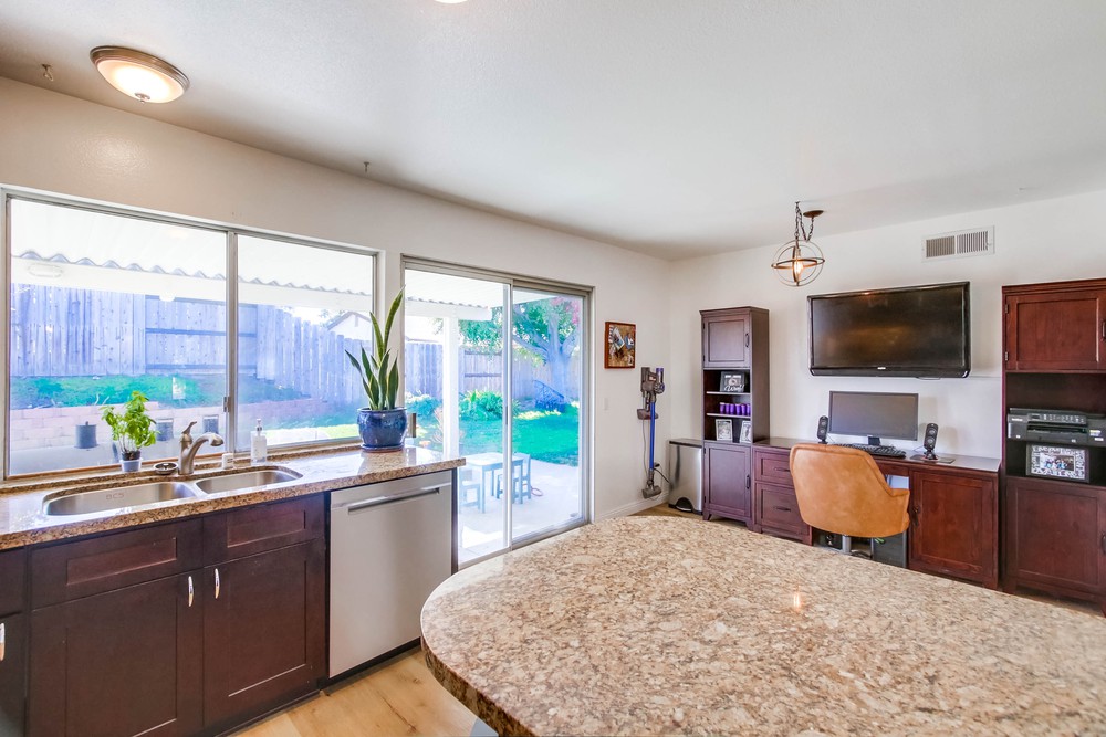 Virtual tour photo 21 of 42 for 7987 Goleta Rd