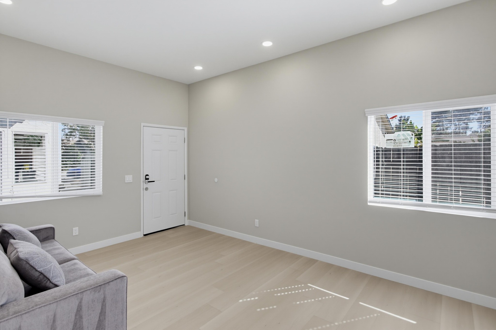 Virtual tour photo 9 of 56 for 7995 Montara Ave