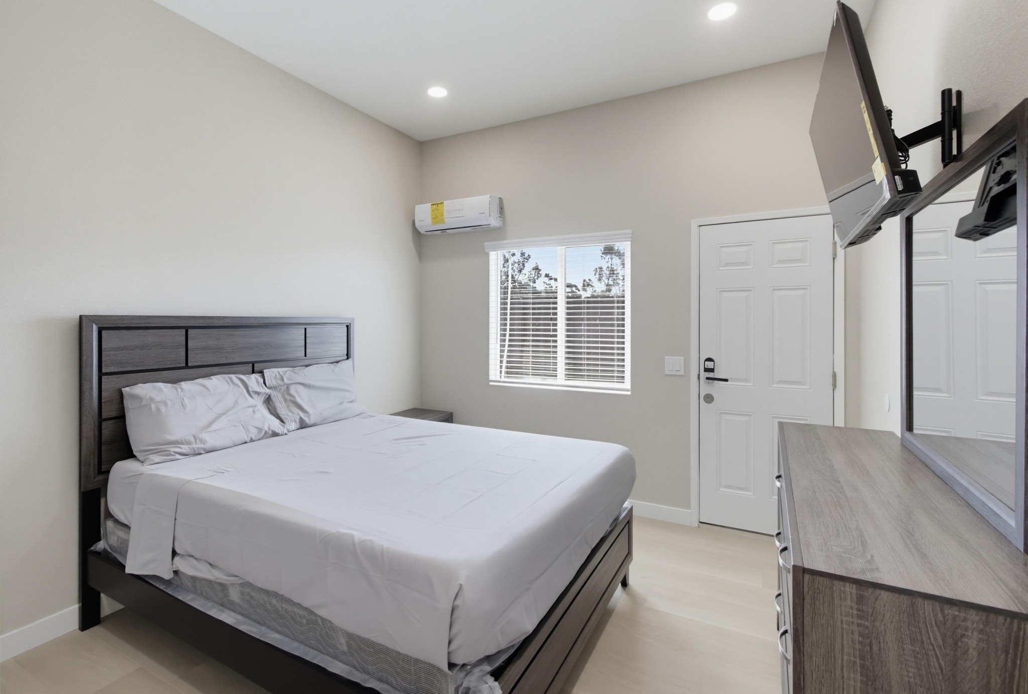 Virtual tour photo 13 of 56 for 7995 Montara Ave