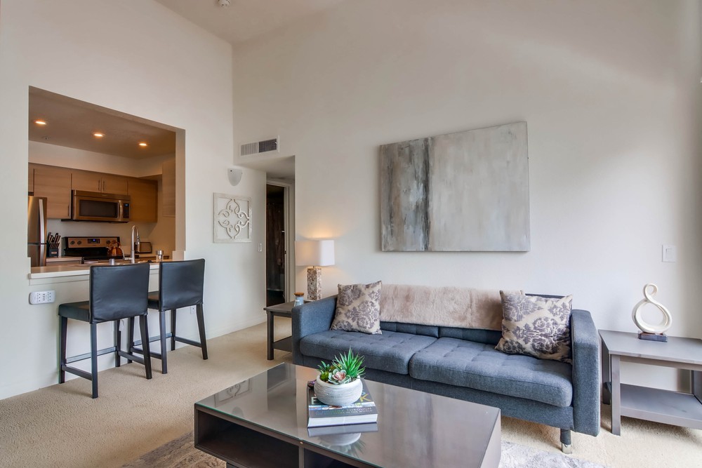 Virtual tour photo 11 of 40 for 8 W F St