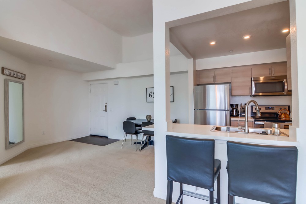 Virtual tour photo 13 of 40 for 8 W F St