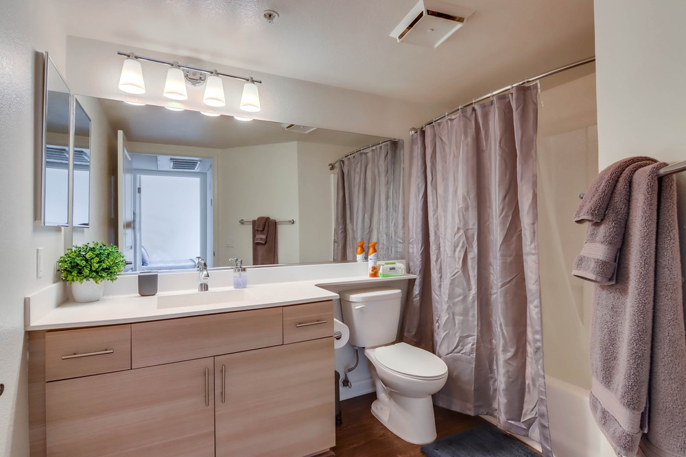 Virtual tour photo 29 of 40 for 8 W F St