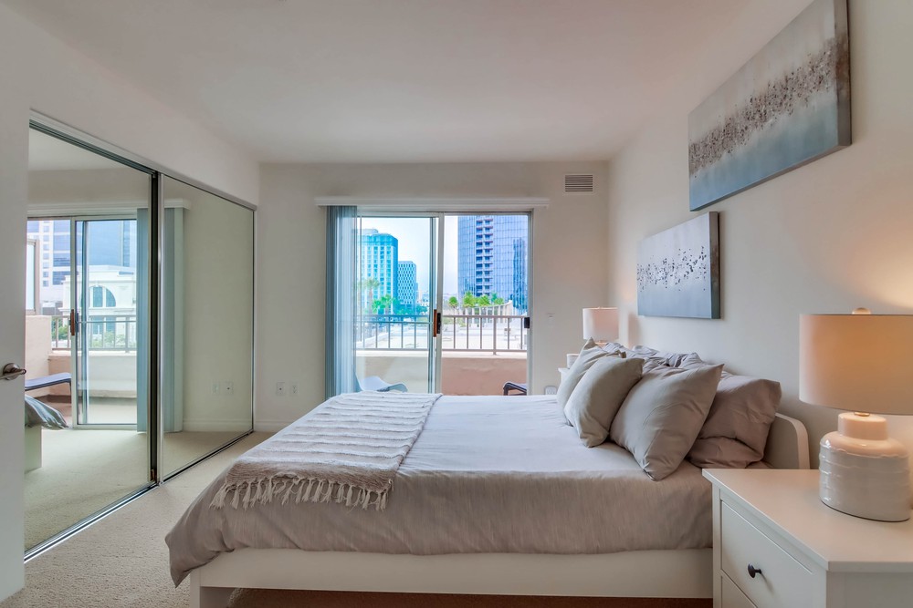 Virtual tour photo 32 of 40 for 8 W F St