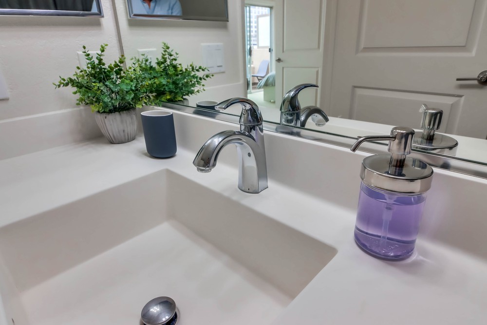Virtual tour photo 38 of 40 for 8 W F St