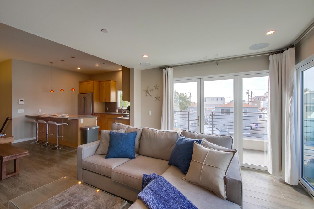 Virtual tour photo 6 of 44 for 800 Ostend Ct