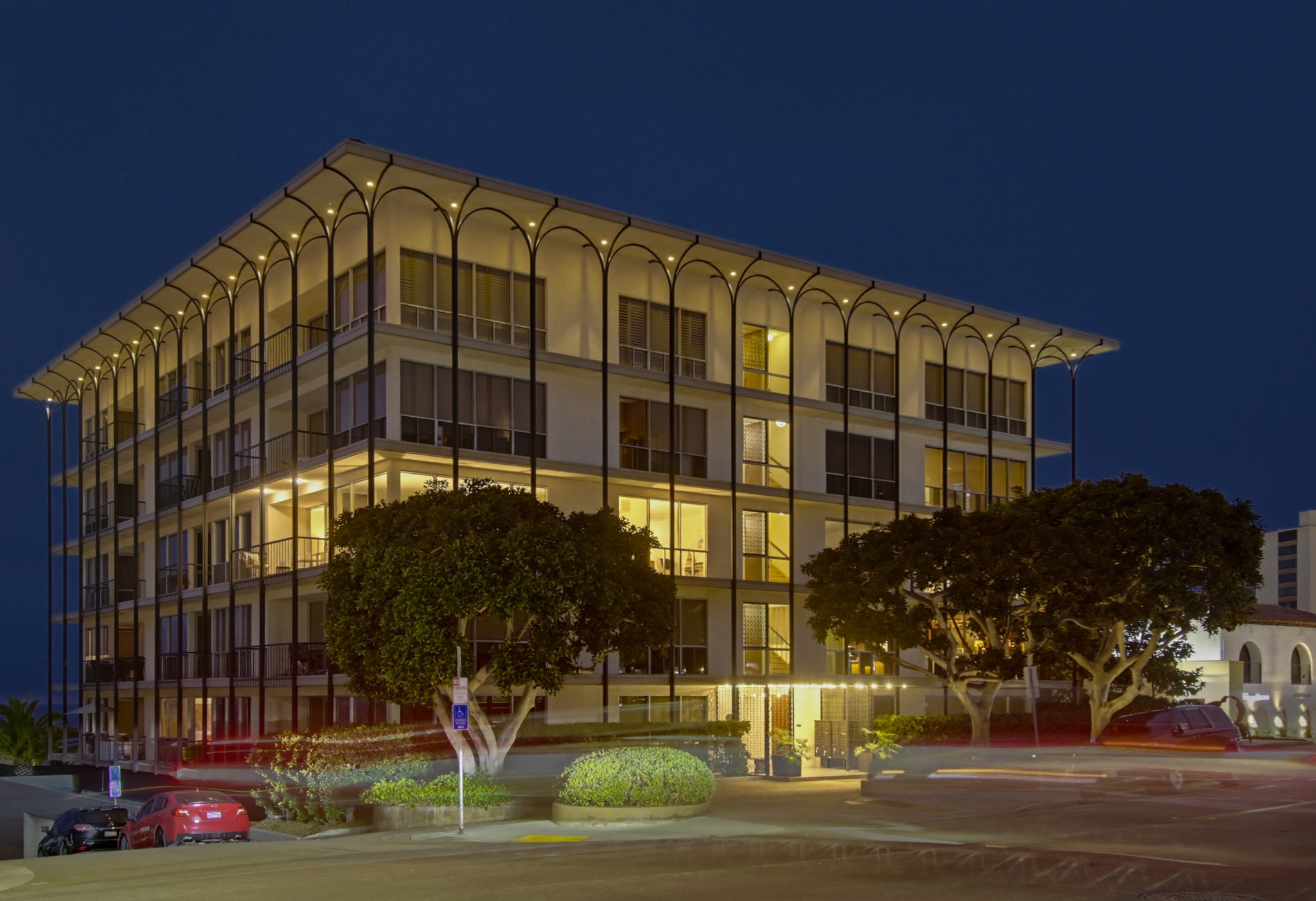 Virtual tour photo 40 of 102 for 800 Prospect St Unit 3C