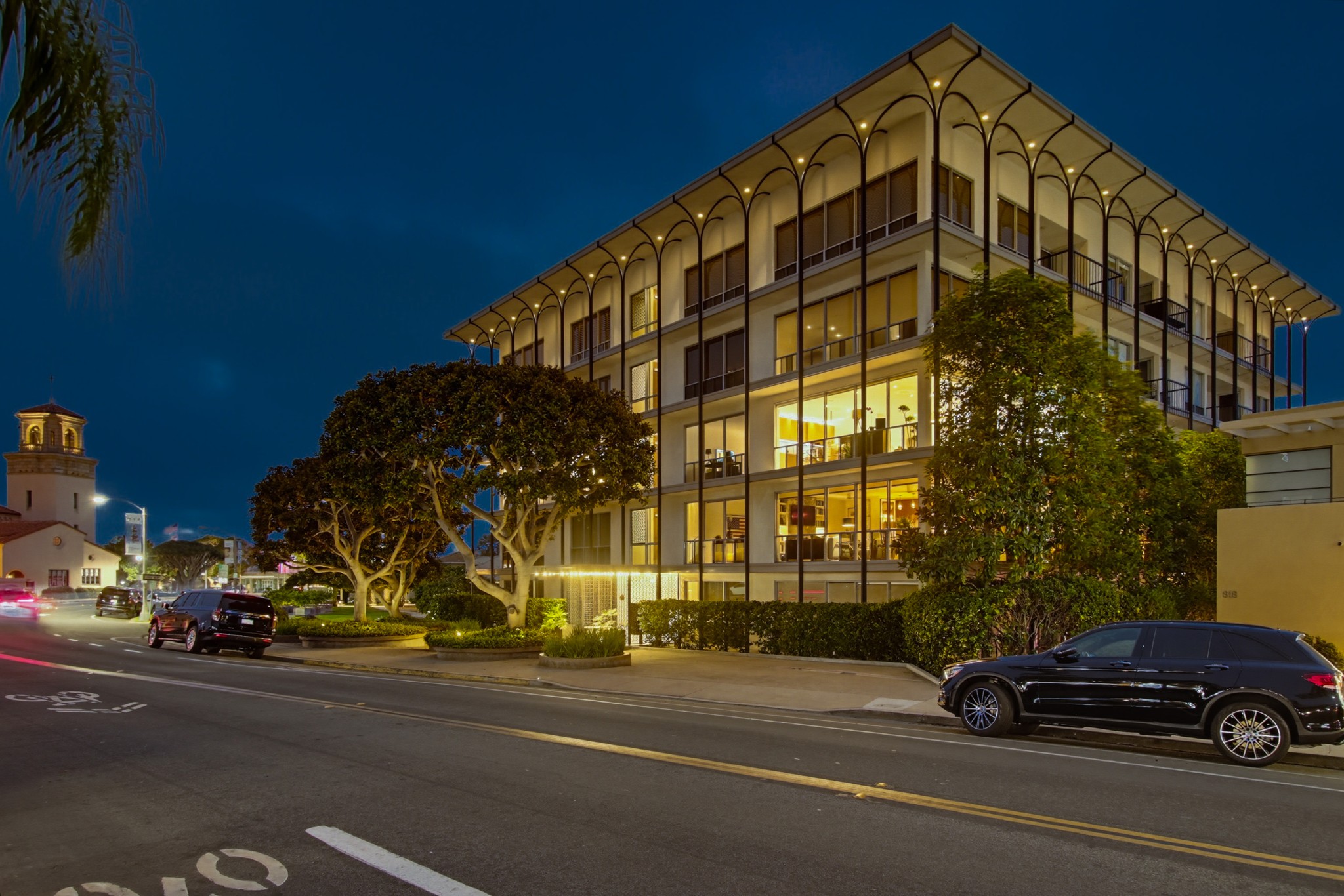 Virtual tour photo 42 of 102 for 800 Prospect St Unit 3C
