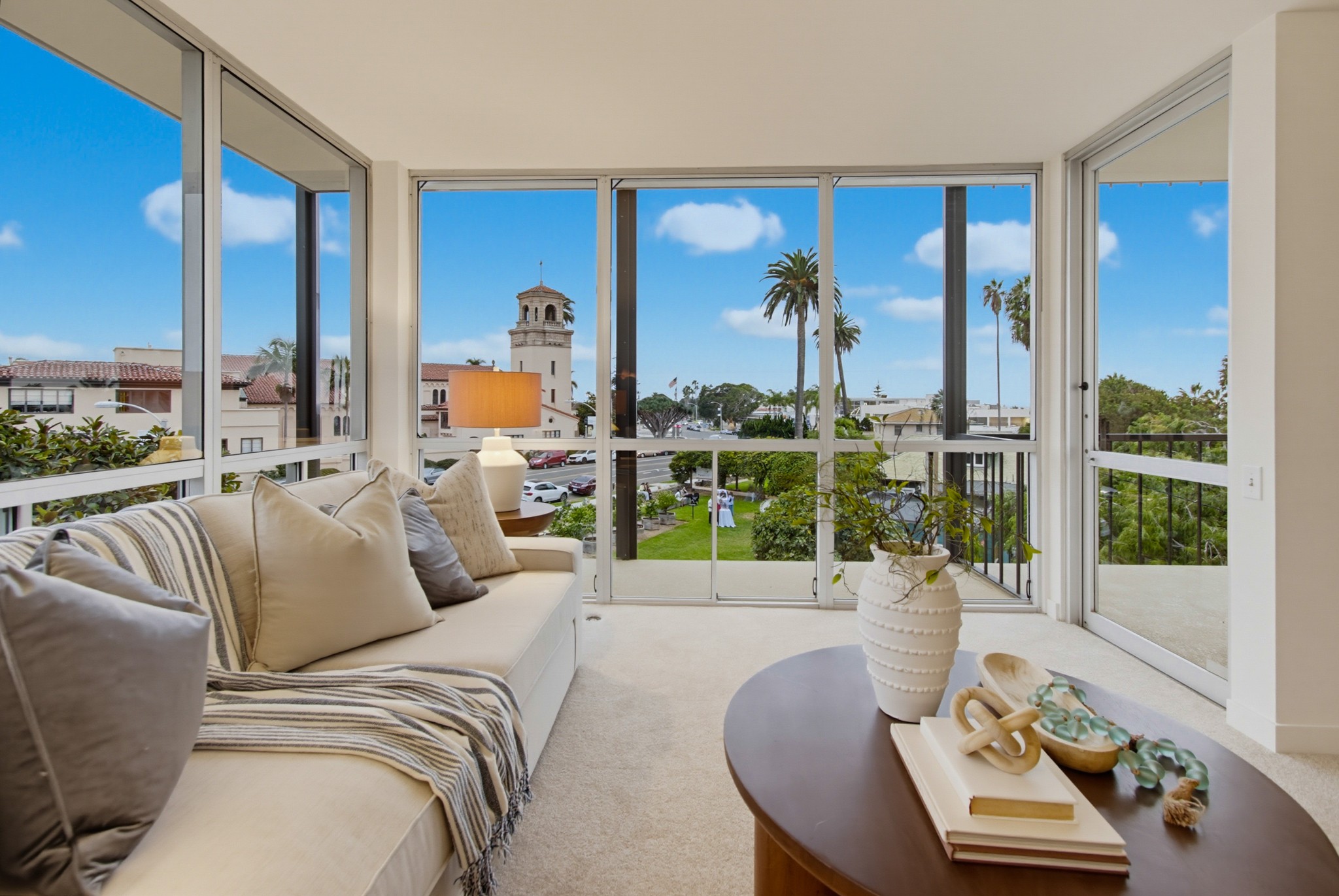 Virtual tour photo 60 of 102 for 800 Prospect St Unit 3C