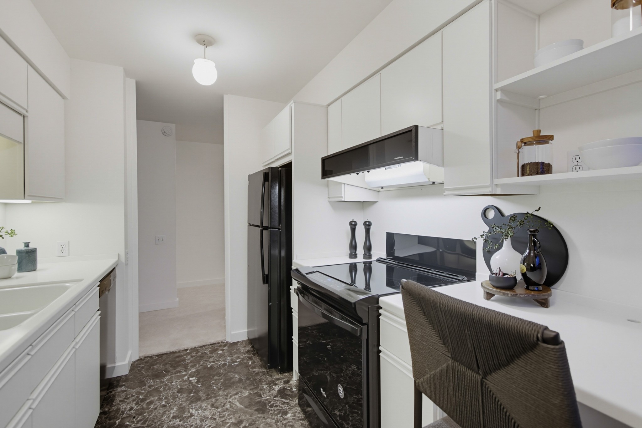 Virtual tour photo 64 of 102 for 800 Prospect St Unit 3C