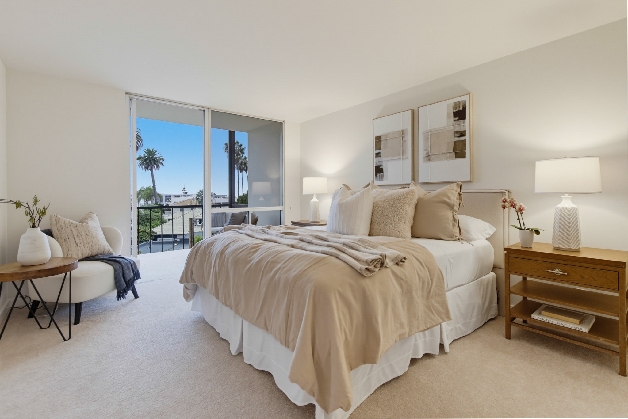Virtual tour photo 66 of 102 for 800 Prospect St Unit 3C