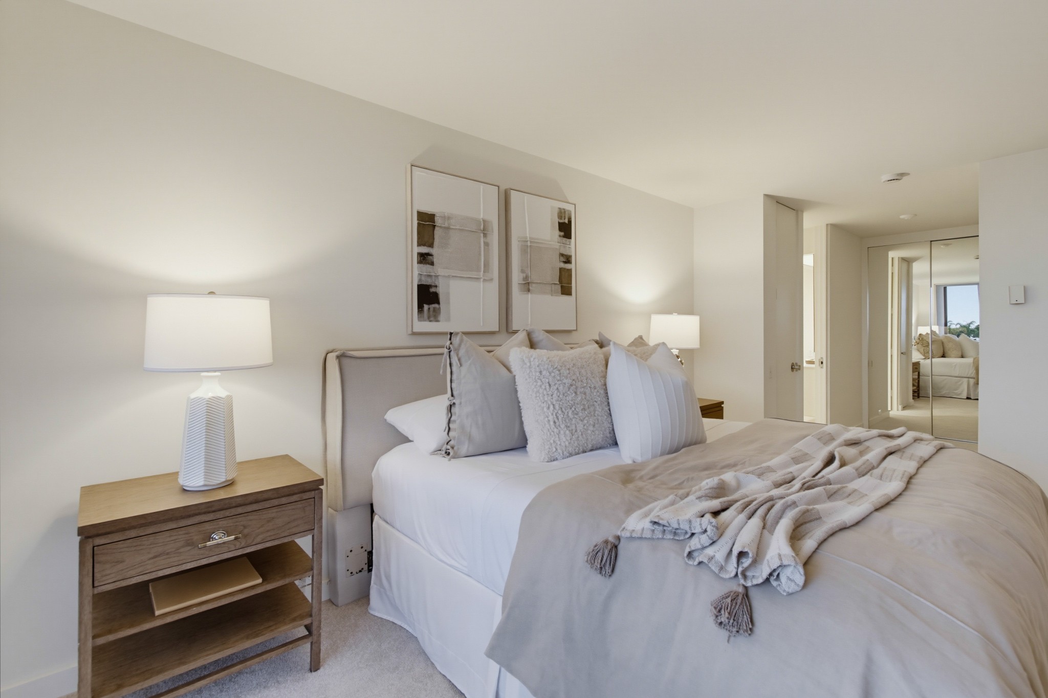 Virtual tour photo 67 of 102 for 800 Prospect St Unit 3C
