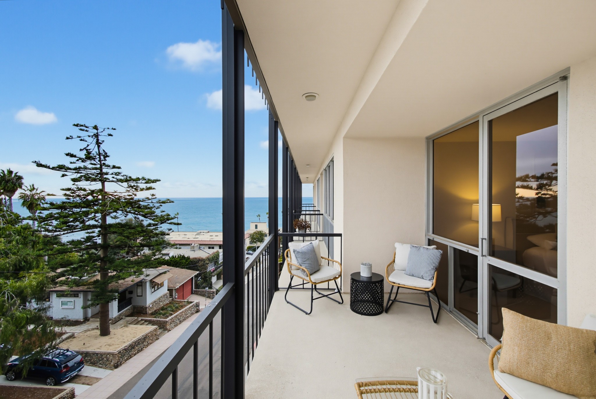 Virtual tour photo 91 of 102 for 800 Prospect St Unit 3C