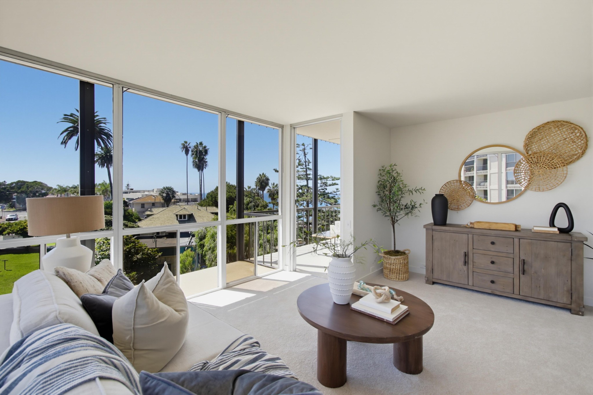 Virtual tour photo 98 of 102 for 800 Prospect St Unit 3C