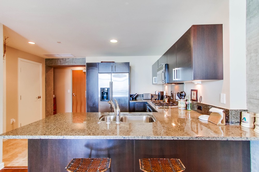 Virtual tour photo 11 of 21 for 800 The Mark Lane #602