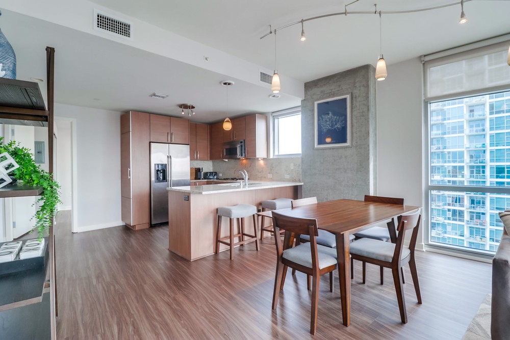 Virtual tour photo 7 of 29 for 800 The Mark Ln