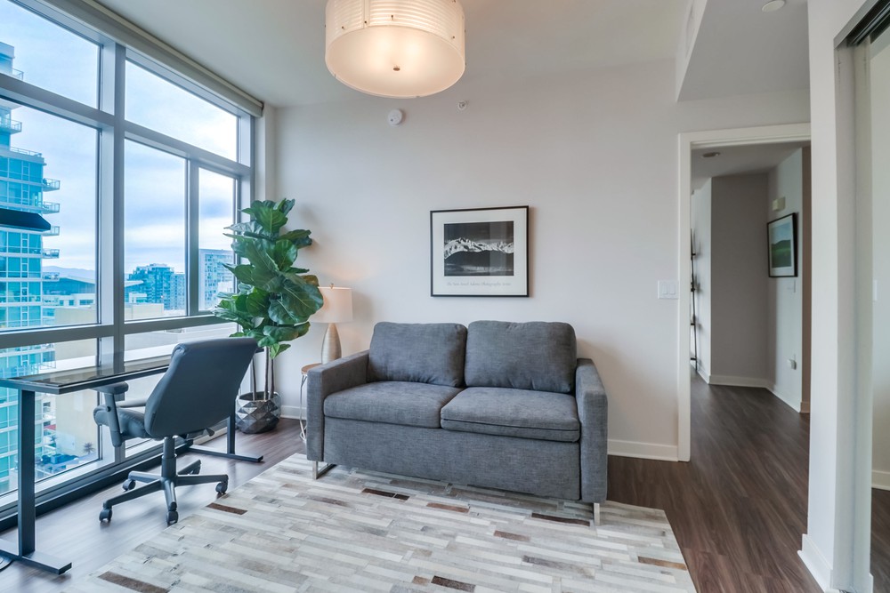 Virtual tour photo 14 of 29 for 800 The Mark Ln