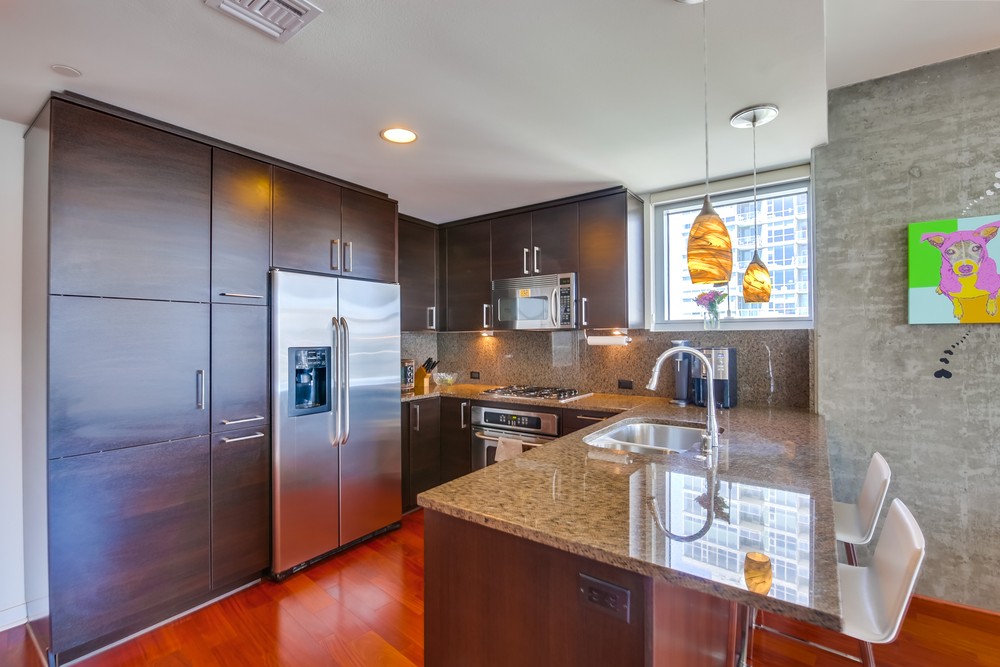 Virtual tour photo 13 of 43 for 800 The Mark Ln #1205