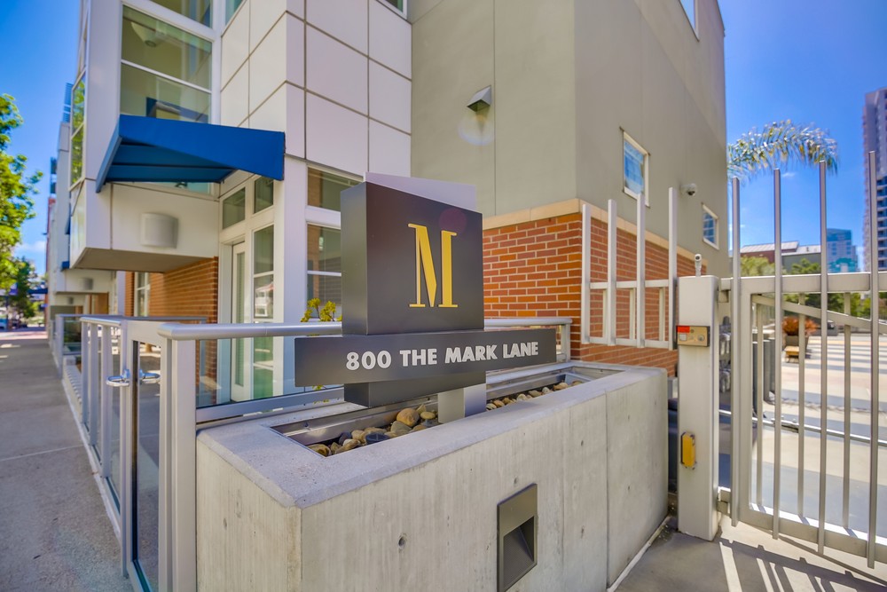 Virtual tour photo 44 of 43 for 800 The Mark Ln #1205