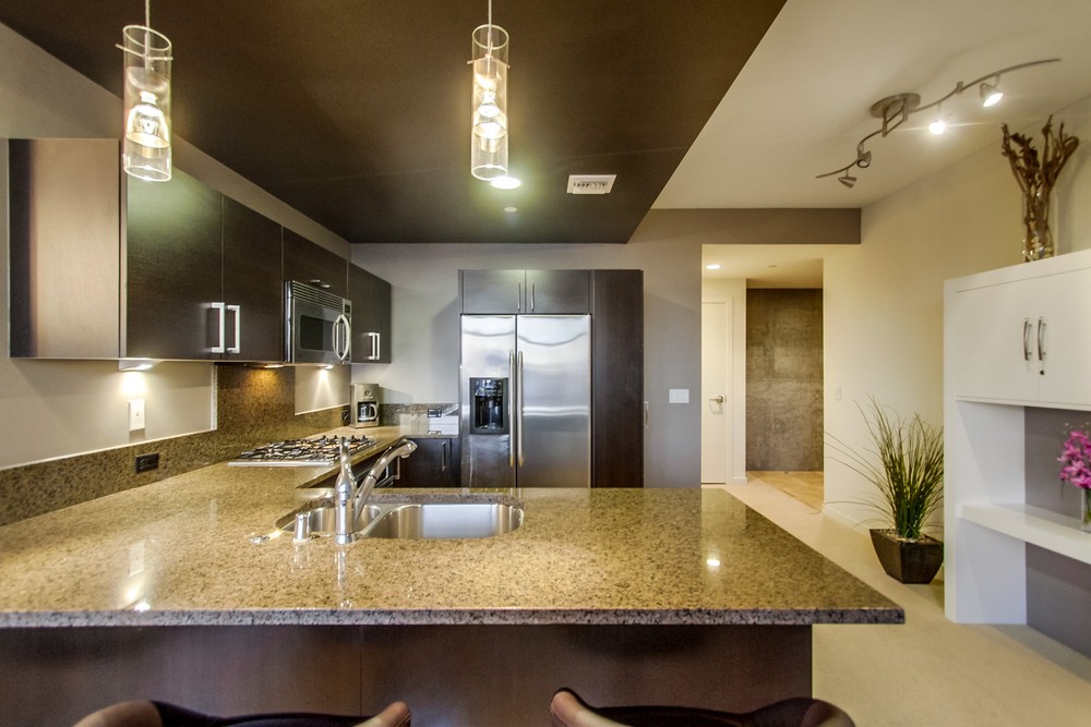 Virtual tour photo 21 of 97 for 800 The Mark Ln #1901