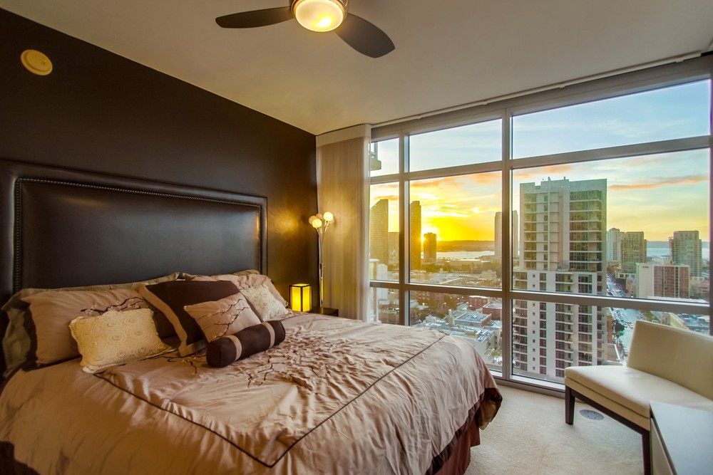 Virtual tour photo 33 of 97 for 800 The Mark Ln #1901