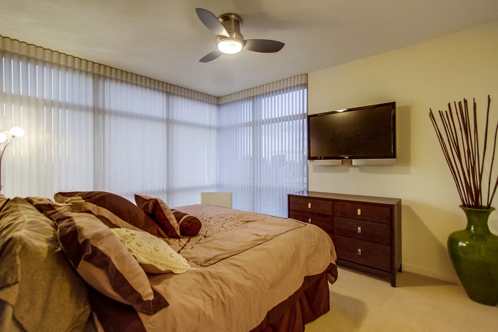 Virtual tour photo 39 of 97 for 800 The Mark Ln #1901