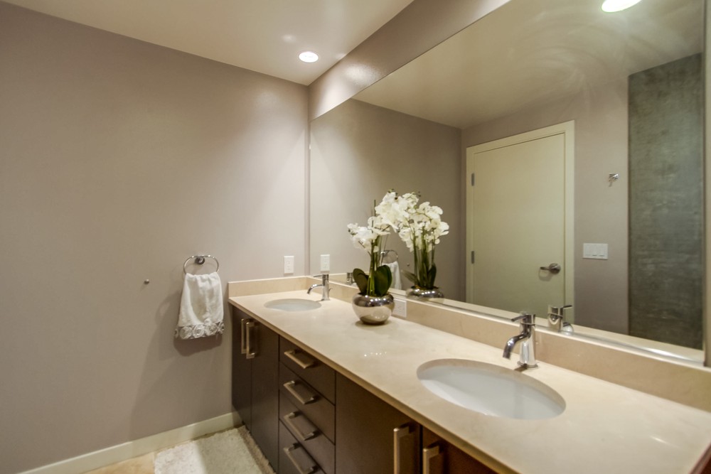 Virtual tour photo 44 of 97 for 800 The Mark Ln #1901