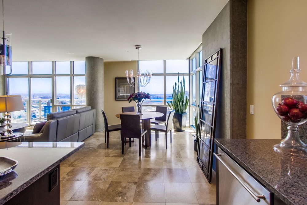 Virtual tour photo 18 of 70 for 800 The Mark Ln #3101