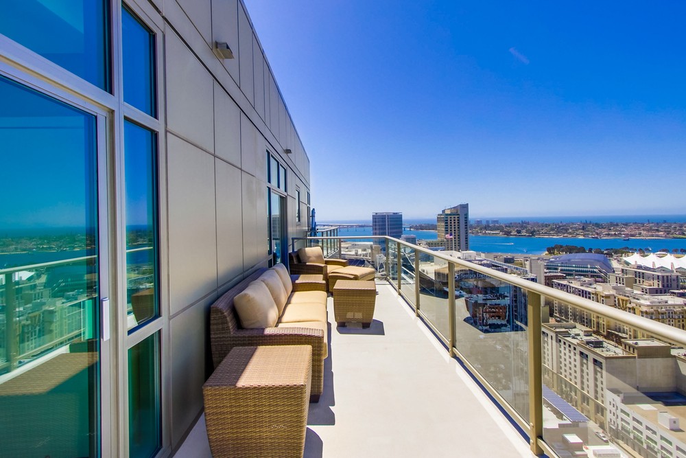 Virtual tour photo 22 of 70 for 800 The Mark Ln #3101