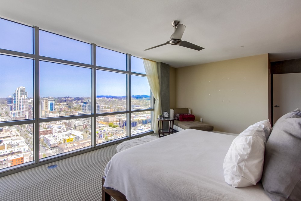 Virtual tour photo 50 of 70 for 800 The Mark Ln #3101