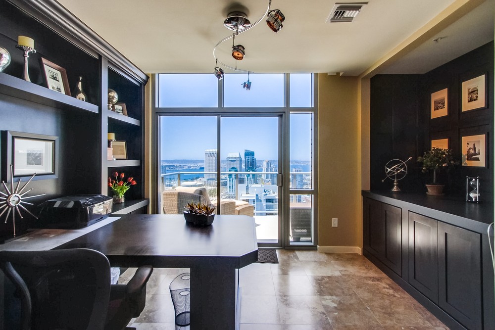 Virtual tour photo 58 of 70 for 800 The Mark Ln #3101
