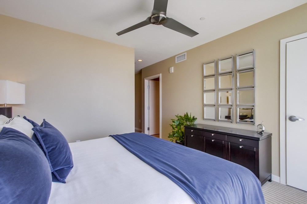 Virtual tour photo 67 of 70 for 800 The Mark Ln #3101