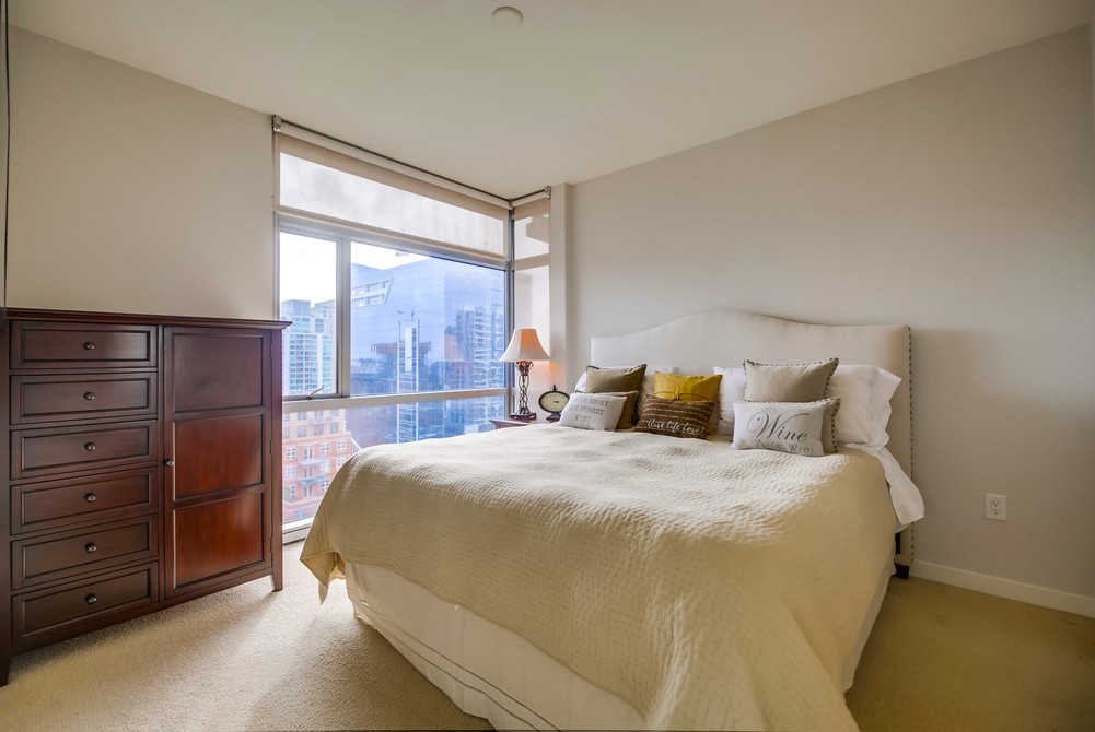 Virtual tour photo 20 of 33 for 800 The Mark Ln