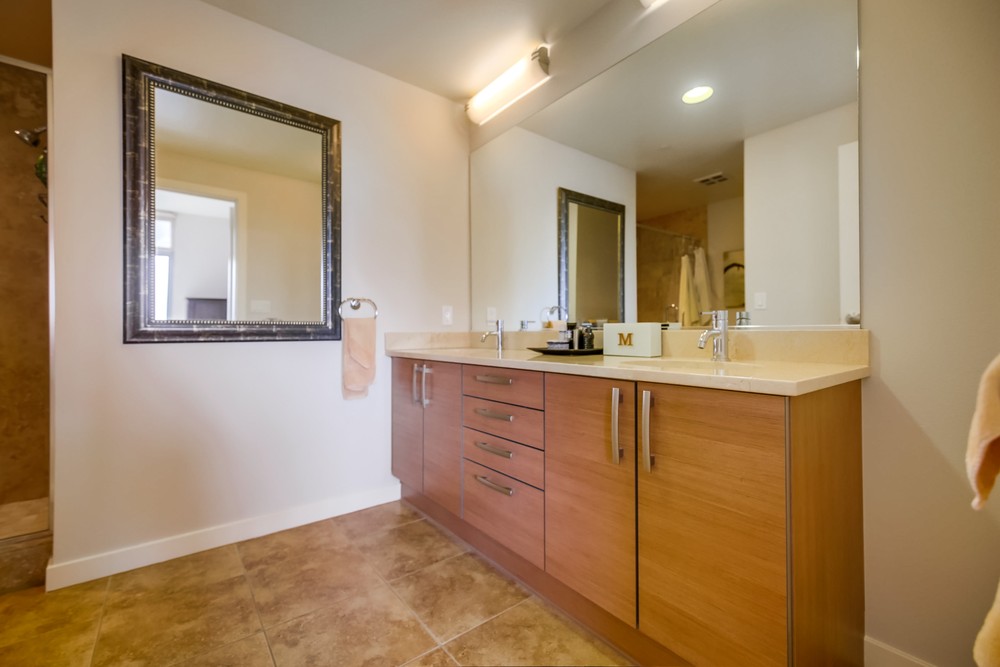 Virtual tour photo 24 of 33 for 800 The Mark Ln