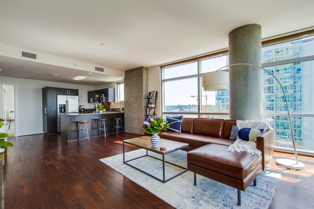 Virtual tour photo 11 of 54 for 800 The Mark Ln
