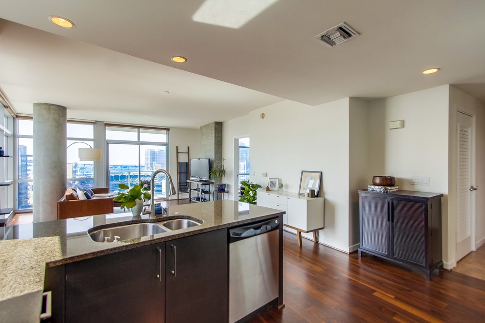 Virtual tour photo 19 of 54 for 800 The Mark Ln