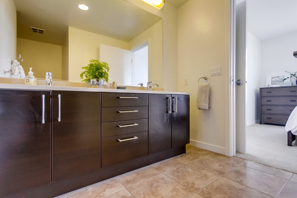 Virtual tour photo 53 of 54 for 800 The Mark Ln