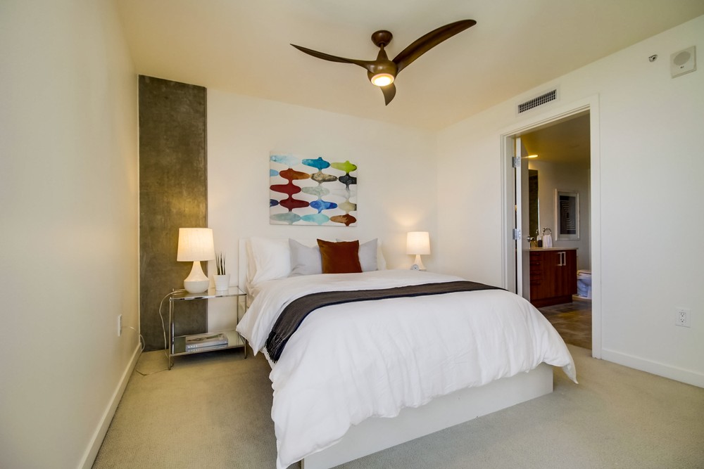 Virtual tour photo 30 of 45 for 800 The Mark Ln #805