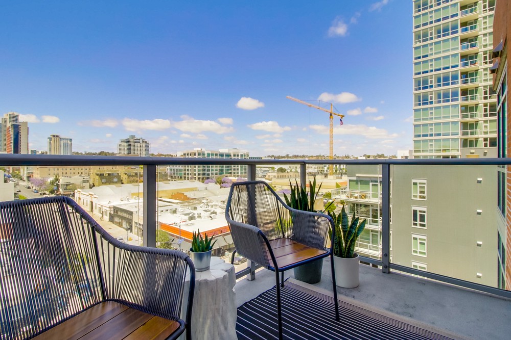 Virtual tour photo 40 of 45 for 800 The Mark Ln #805